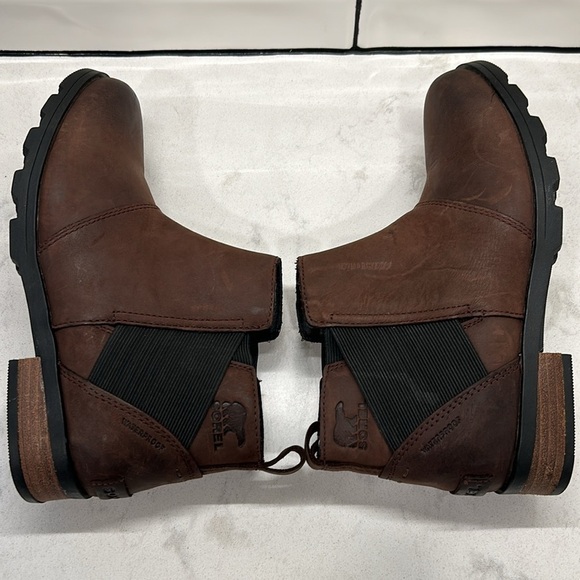 Sorel EMELIE™ III WOMEN'S WATERPROOF CHELSEA BOOTIE Tobacco Black Size 7 - Picture 9 of 16